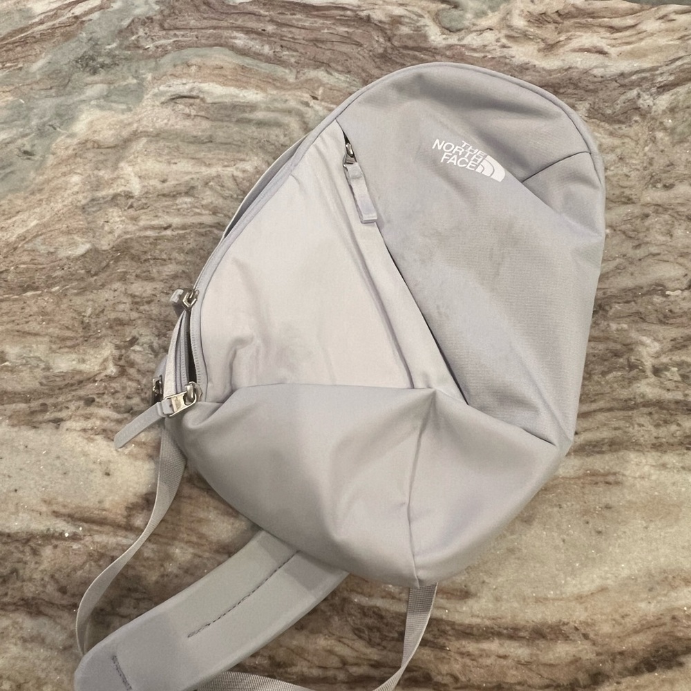 The North Face Isabella Sling Bag - Mystic Haze - Picture 10 of 10